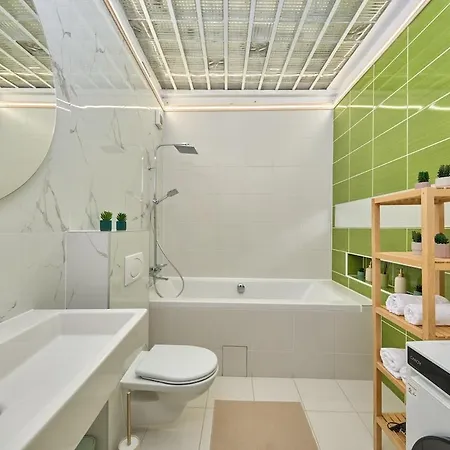 Laurinska Avenue For 4 * Братислава